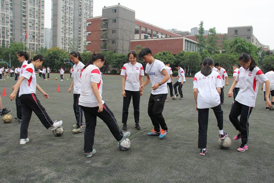 调整大小 刘贡常老师上课现场.JPG